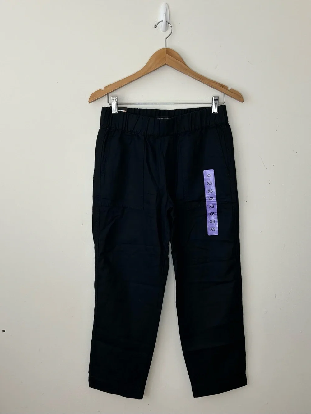 Banana Republic Women's XS Black Tapered Crop Pull On Pants Linen NWT